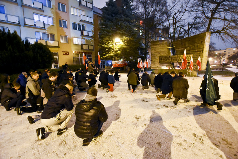 Spokojne obchody narodowców zdjęcie nr 141682
