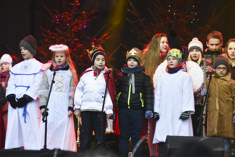 Tradycji stało się zadość zdjęcie nr 142001