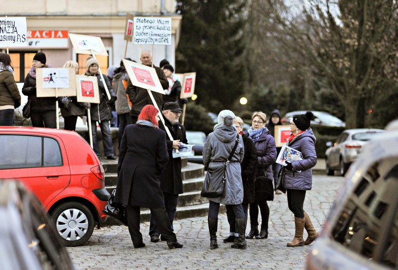 ZaKODowani na "Nie". Tym razem edukacja zdjęcie nr 142137