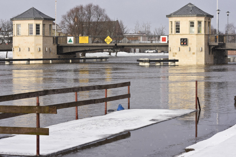 Trwa walka z wodą zdjęcie nr 142704