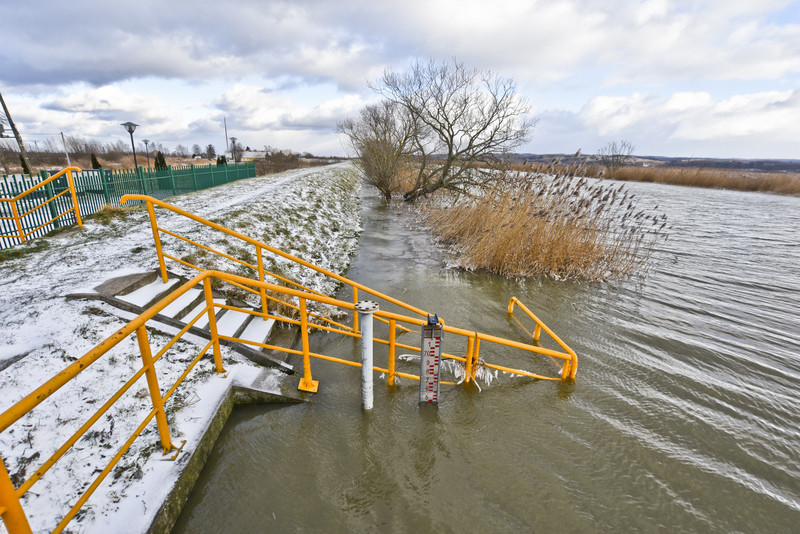 Trwa walka z wodą zdjęcie nr 142686