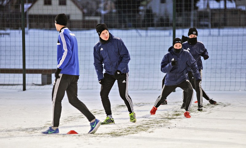W śniegu i na mrozie, czyli pierwszy trening Olimpii zdjęcie nr 142781