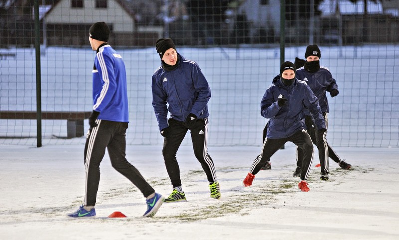 W śniegu i na mrozie, czyli pierwszy trening Olimpii zdjęcie nr 142781