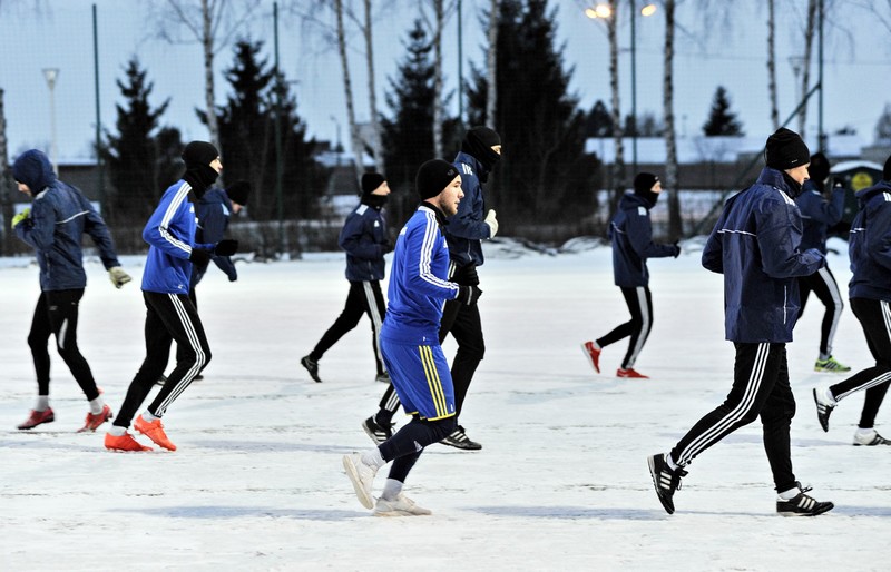 W śniegu i na mrozie, czyli pierwszy trening Olimpii zdjęcie nr 142774