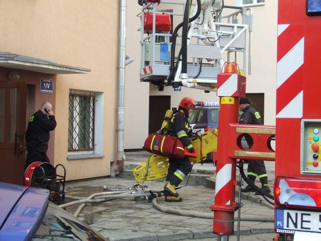 Pożar na Czerwonego Krzyża zdjęcie nr 11180
