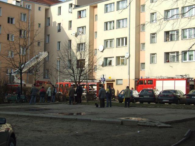Pożar na Czerwonego Krzyża zdjęcie nr 11177
