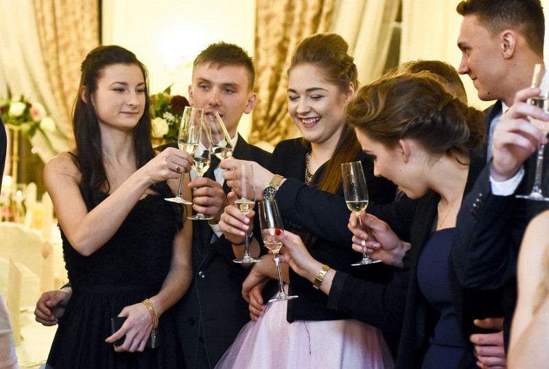 Studniówka z fotobudką, czyli tak się bawi ZST zdjęcie nr 143118