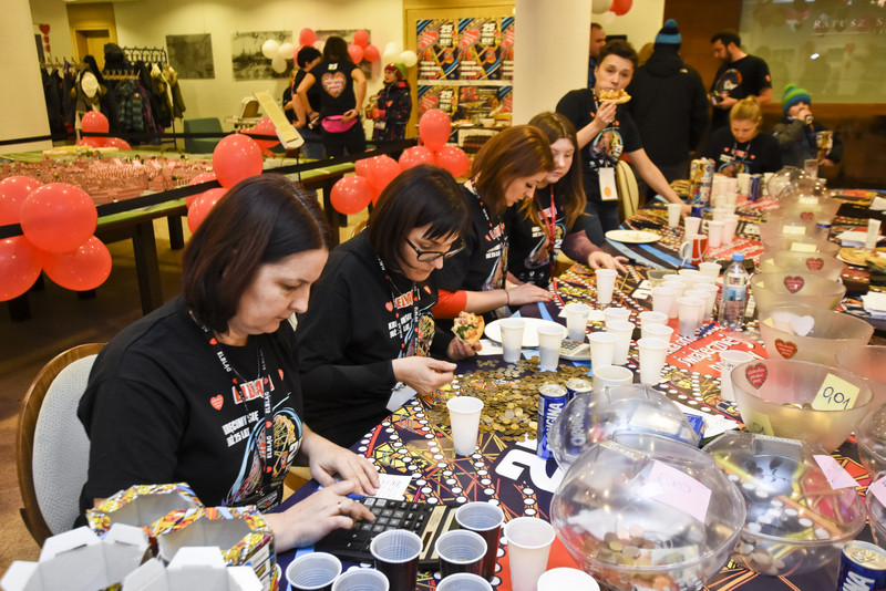 Elbląg zebrał już ponad 150 tysięcy złotych zdjęcie nr 143468