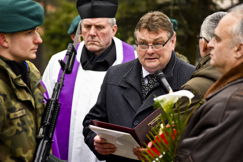 Odszedł człowiek zasłużony dla miasta  zdjęcie nr 145052