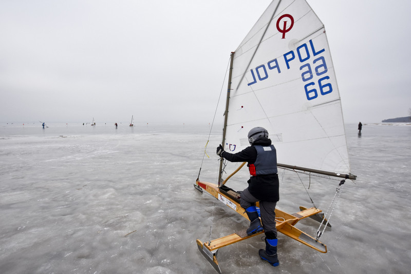 Adrenalina niesiona wiatrem, żaglem i płozami zdjęcie nr 145141