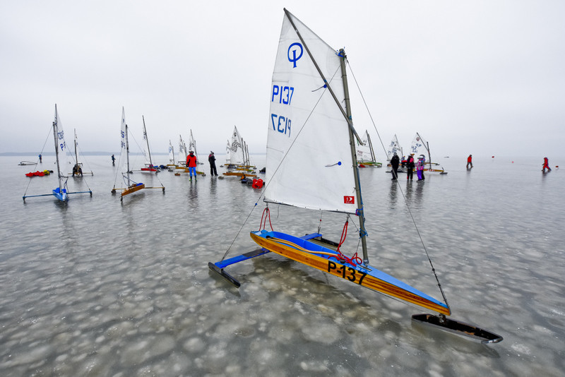 Adrenalina niesiona wiatrem, żaglem i płozami zdjęcie nr 145155