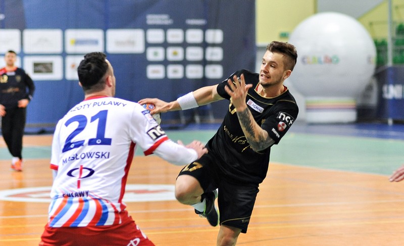 Meblarze odpadli z Pucharu Polski zdjęcie nr 145201