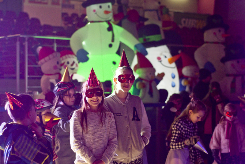 Gorąca zabawa na elbląskim lodowisku zdjęcie nr 145316