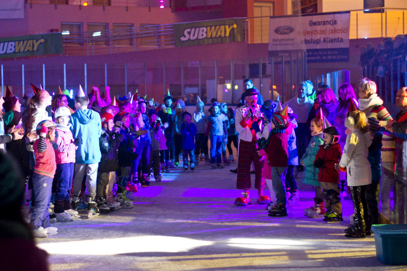 Gorąca zabawa na elbląskim lodowisku zdjęcie nr 145305