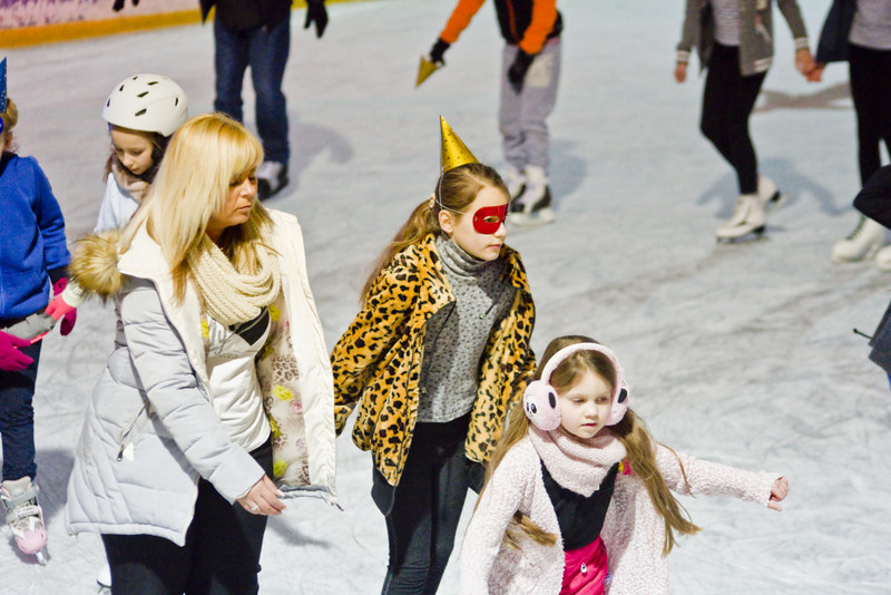 Gorąca zabawa na elbląskim lodowisku zdjęcie nr 145328