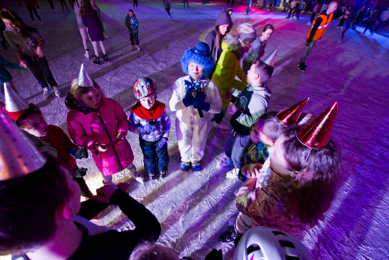 Gorąca zabawa na elbląskim lodowisku zdjęcie nr 145307