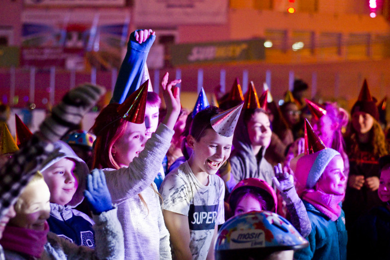 Gorąca zabawa na elbląskim lodowisku zdjęcie nr 145266