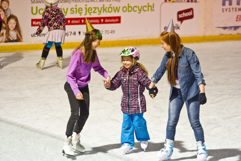 Gorąca zabawa na elbląskim lodowisku zdjęcie nr 145334