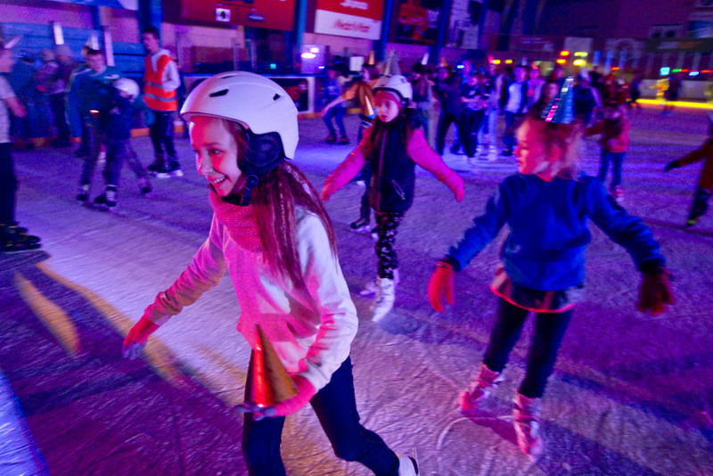 Gorąca zabawa na elbląskim lodowisku zdjęcie nr 145283