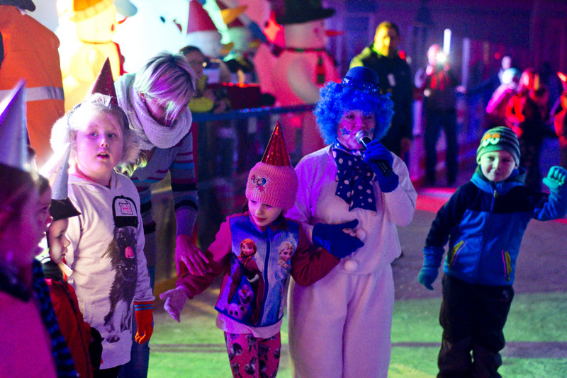 Gorąca zabawa na elbląskim lodowisku zdjęcie nr 145301