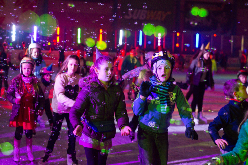 Gorąca zabawa na elbląskim lodowisku zdjęcie nr 145289