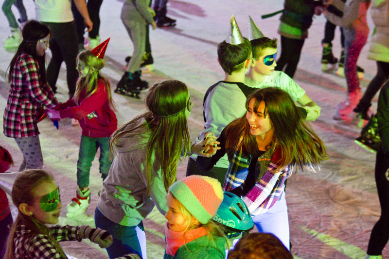 Gorąca zabawa na elbląskim lodowisku zdjęcie nr 145333