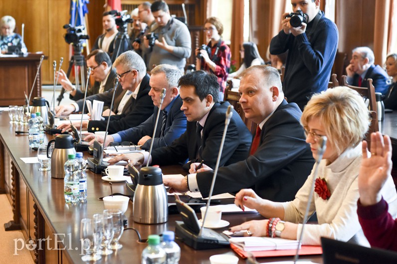 Zobacz relację z sesji Rady Miejskiej zdjęcie nr 145824