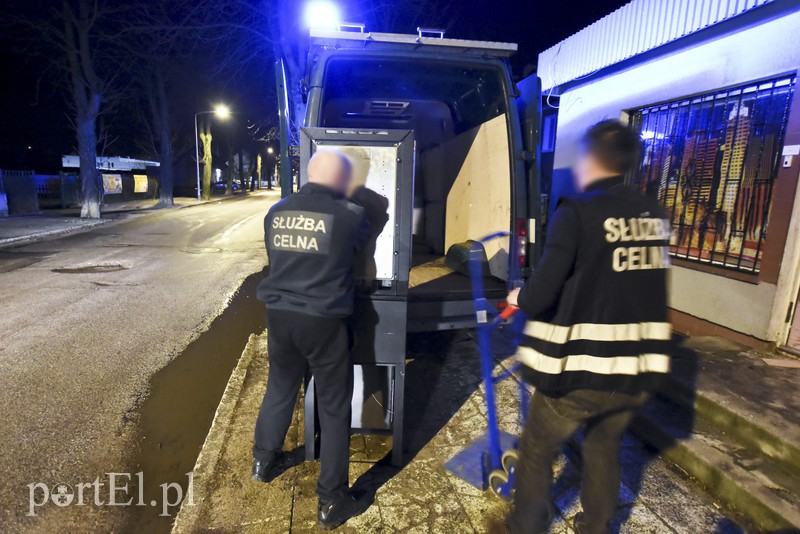 Celnicy uderzyli w punkt. Koniec gry zdjęcie nr 146183