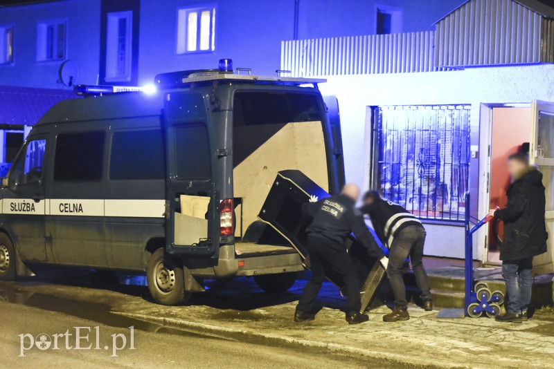 Celnicy uderzyli w punkt. Koniec gry zdjęcie nr 146188