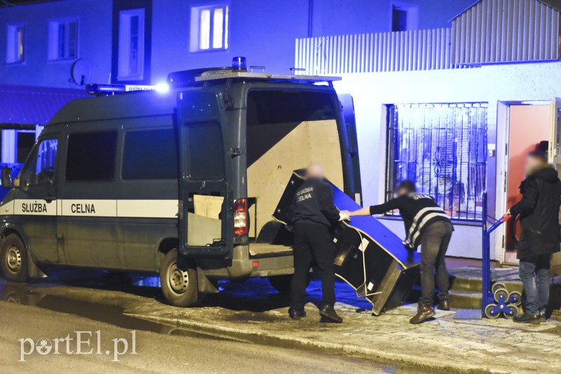 Celnicy uderzyli w punkt. Koniec gry zdjęcie nr 146187