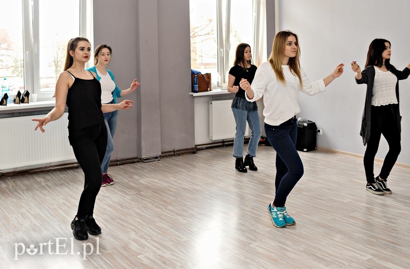 Tak tańczą kandydatki na miss zdjęcie nr 147062