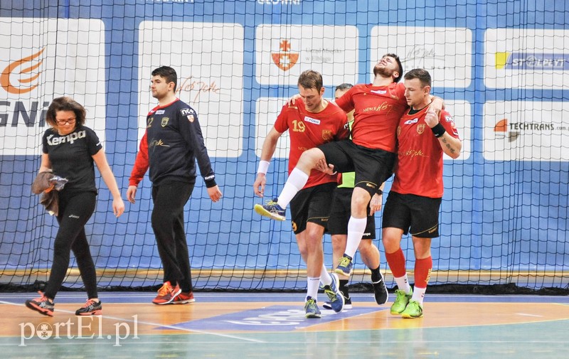 Meblarze słabsi w starciu beniaminków zdjęcie nr 147387