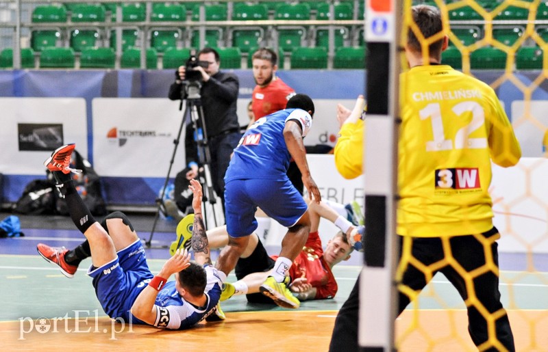 Meblarze słabsi w starciu beniaminków zdjęcie nr 147372