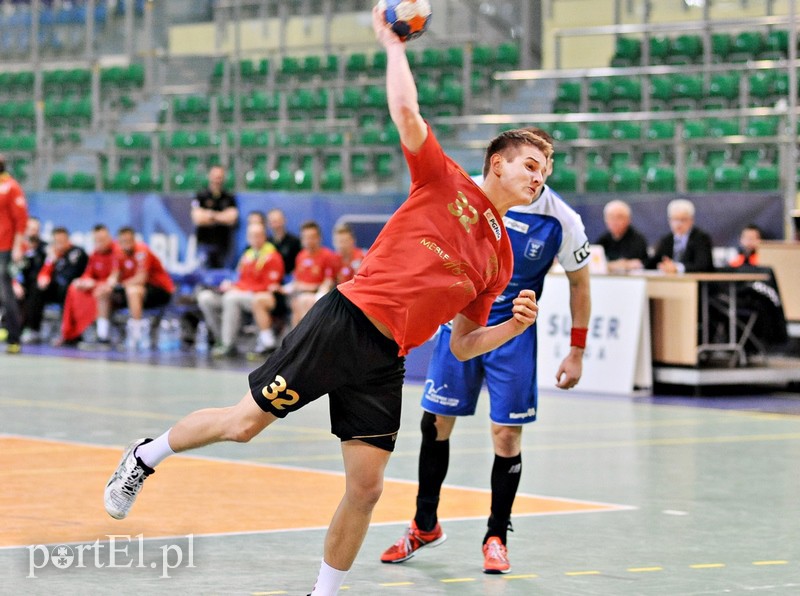 Meblarze słabsi w starciu beniaminków zdjęcie nr 147373