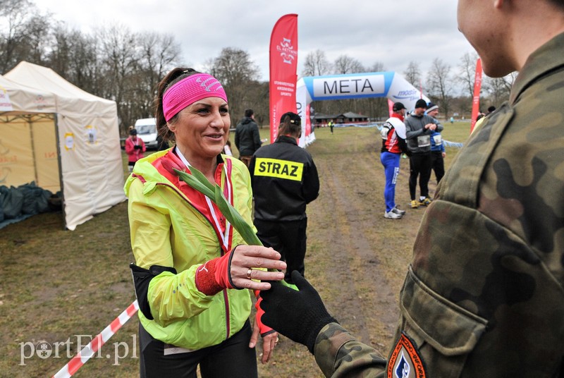 Leśny półmaraton. Tak biegacze uczcili Dzień Kobiet zdjęcie nr 147497