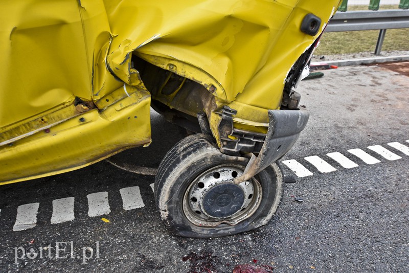 Ford uderzył w renault zdjęcie nr 147590