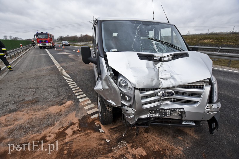 Ford uderzył w renault zdjęcie nr 147588