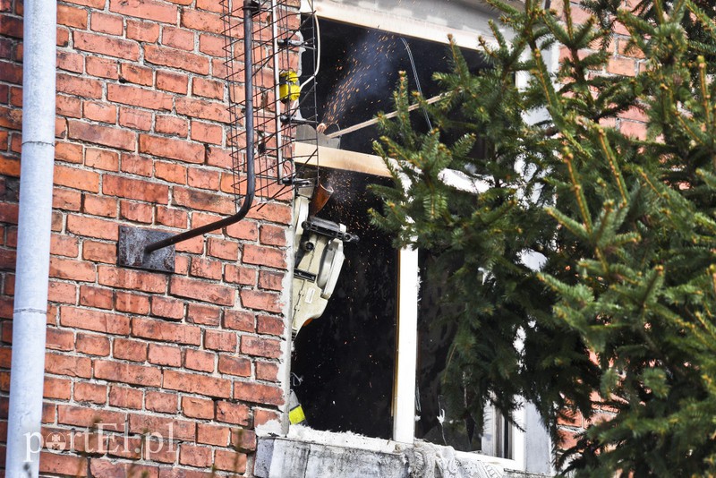 Pożar mieszkania przy ul. Stawidłowej zdjęcie nr 147662