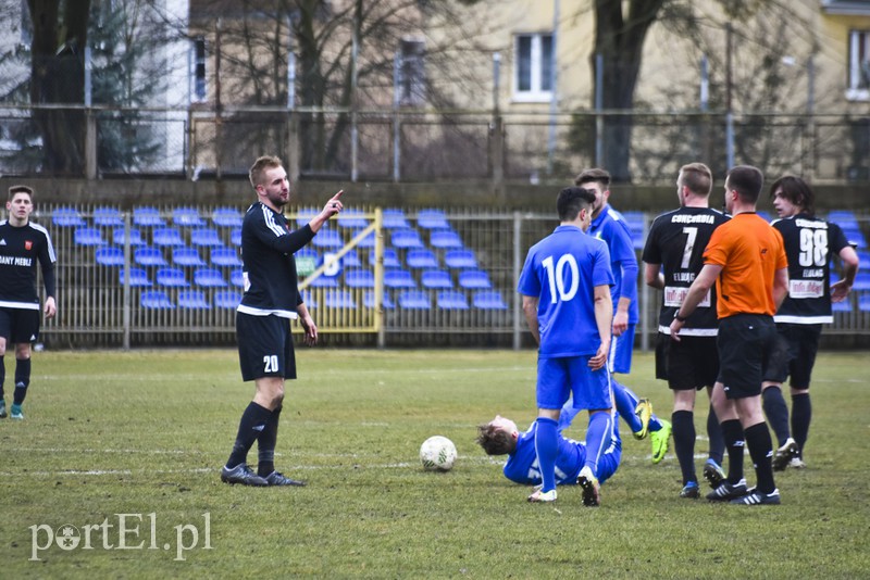 Porażka Concordii ze Świtem zdjęcie nr 147940