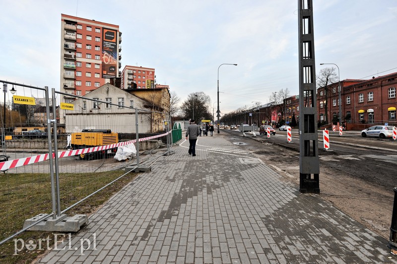 Zwolnij na Grunwaldzkiej zdjęcie nr 148045