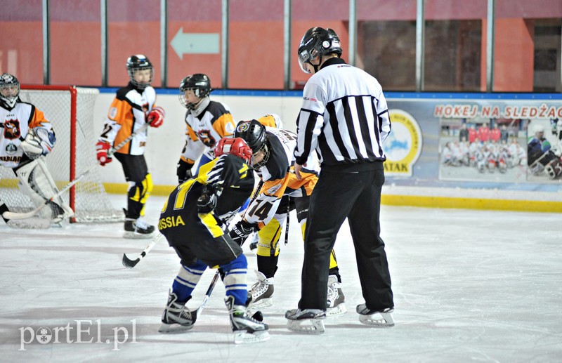 Wikińskie dziewczyny strzelają bramki zdjęcie nr 148428