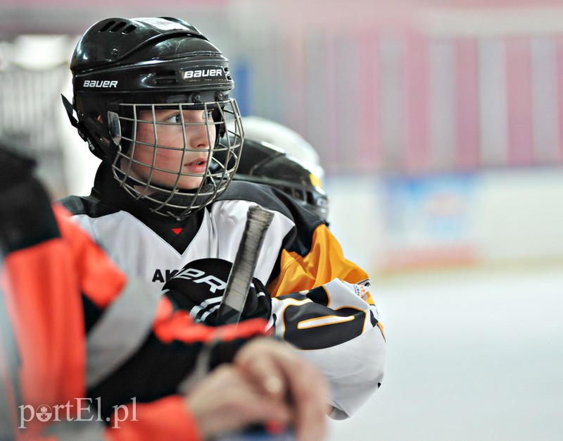 Wikińskie dziewczyny strzelają bramki zdjęcie nr 148431