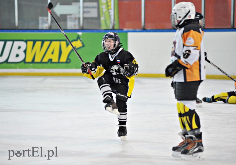 Wikińskie dziewczyny strzelają bramki zdjęcie nr 148436