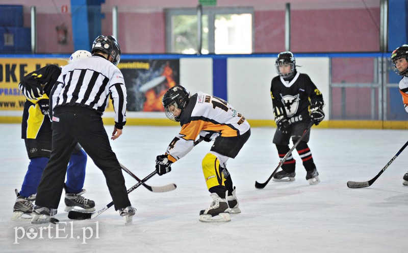 Wikińskie dziewczyny strzelają bramki zdjęcie nr 148438