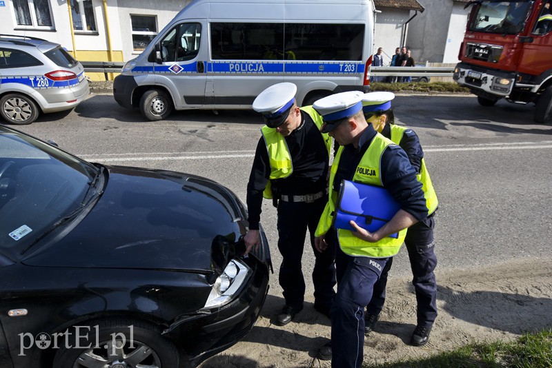 Potrącenie w Milejewie. 10-latka trafiła do szpitala zdjęcie nr 148829