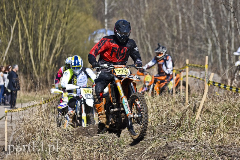 Widowiskowy sport dla twardzieli zdjęcie nr 148907