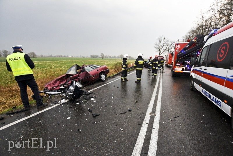 Wypadek przed Jegłownikiem, sześć osób w szpitalu zdjęcie nr 149066