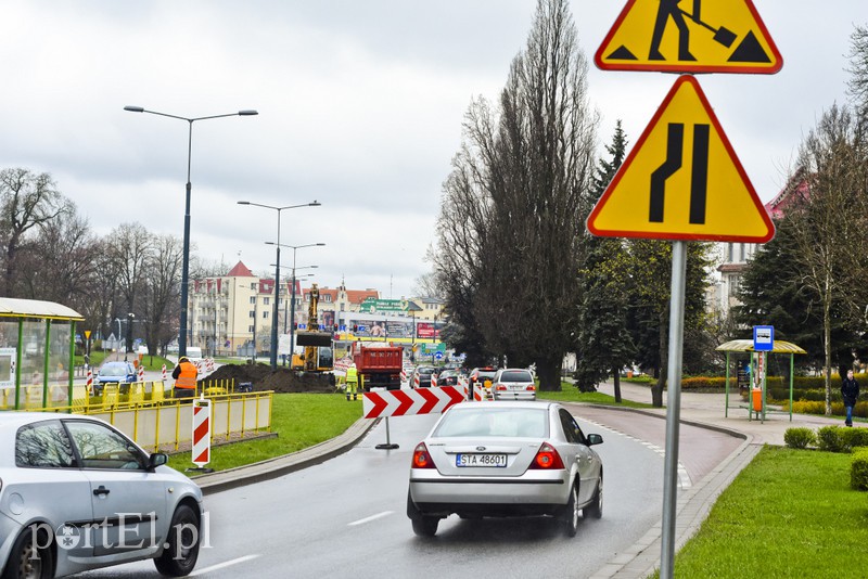 Koparka poszła w ruch, powstaje torowisko zdjęcie nr 149296