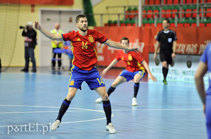 Kanonada Hiszpanów na inaugurację eliminacji zdjęcie nr 149484