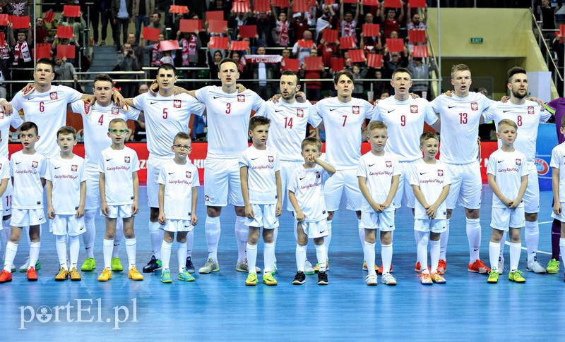 Polska przegrywa z Serbią w eliminacjach Mistrzostw Europy zdjęcie nr 149510